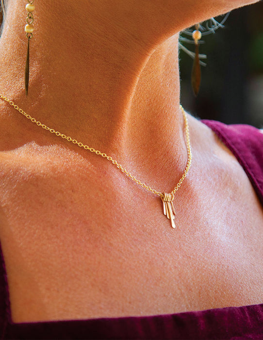 ALL TOGETHER Delicate Gold Chain Necklace - HENRI LOU DESIGNS