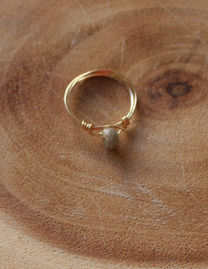HL WIRE & STONE RING - HENRI LOU DESIGNS
